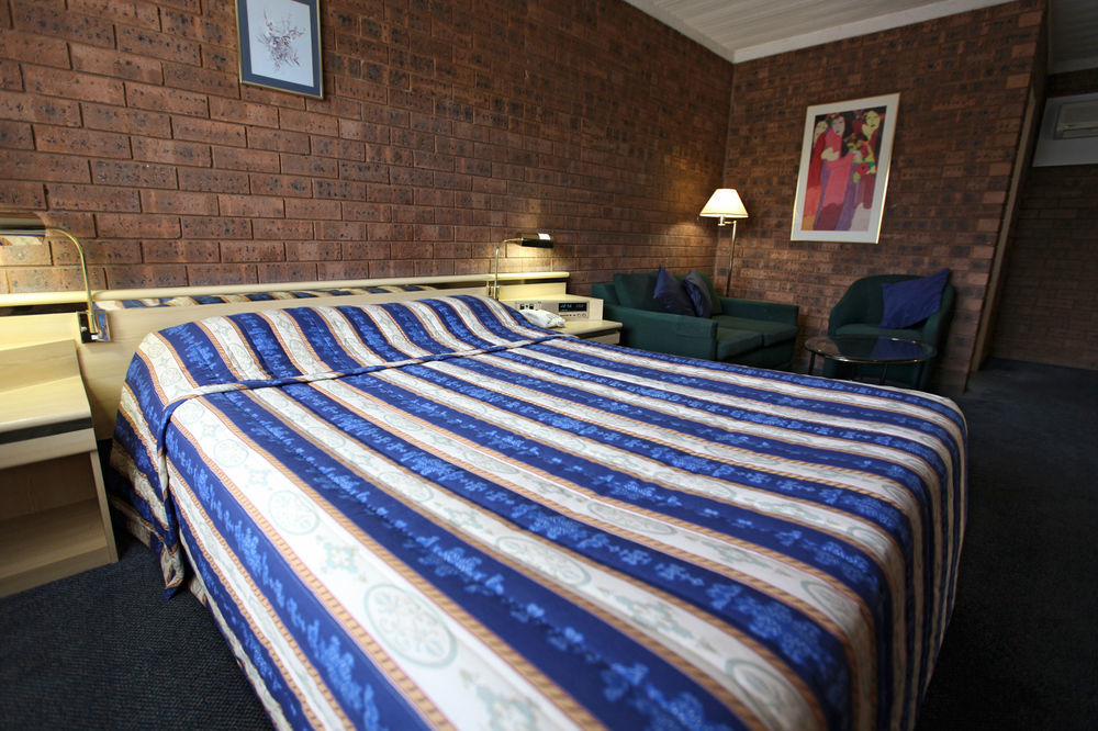 Countryman Motor Inn Dubbo Buitenkant foto