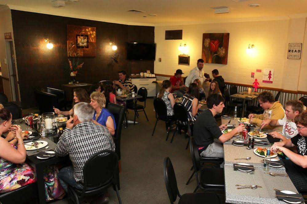 Countryman Motor Inn Dubbo Buitenkant foto